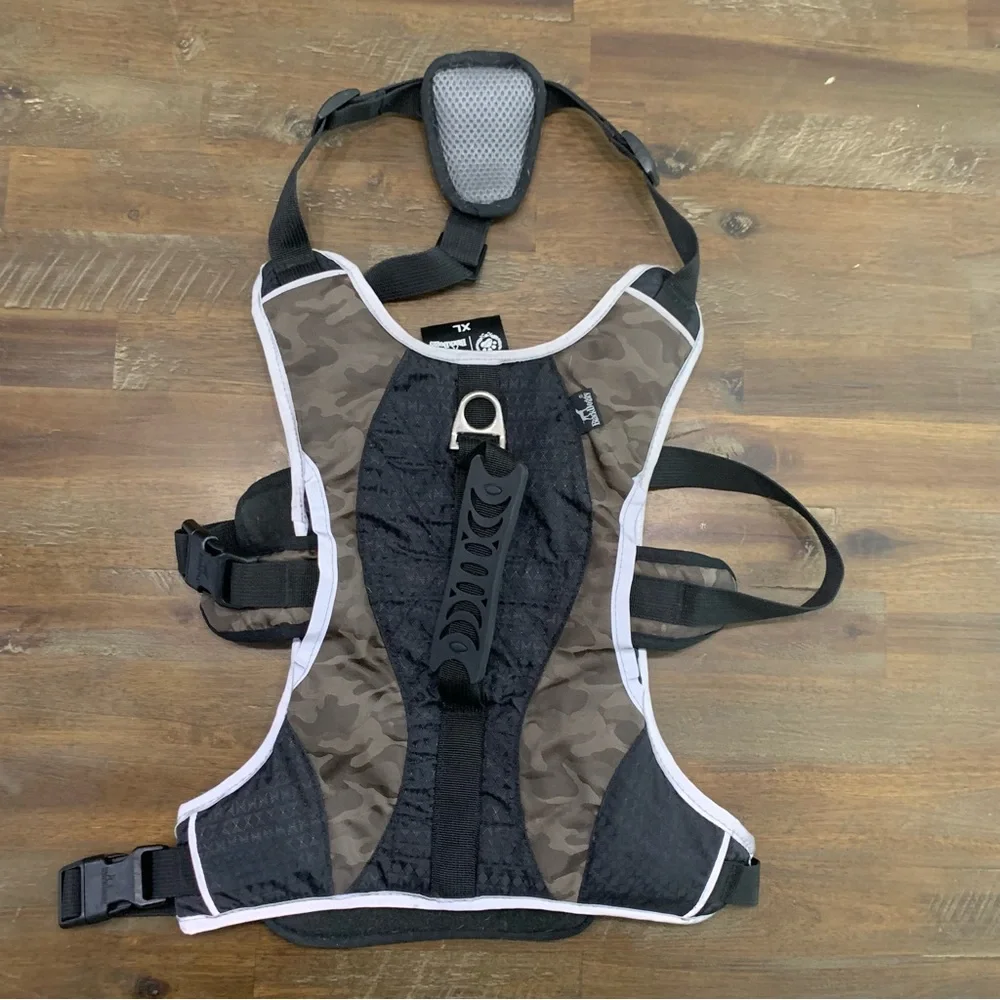 Camouflage padded dog harness size XL with lifting handle & adjustable straps